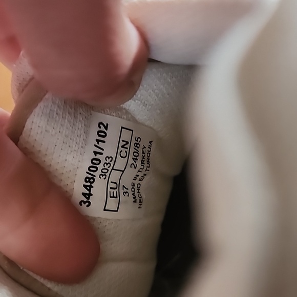 Zara sneakers leather cream in great condition sizen37 / 6.5 leather - Picture 12 of 12